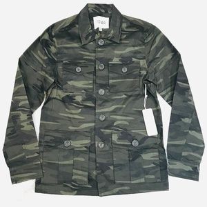 TOVAR GREEN CAMOUFLAGE JACKET "NWT" SIZE SMALL